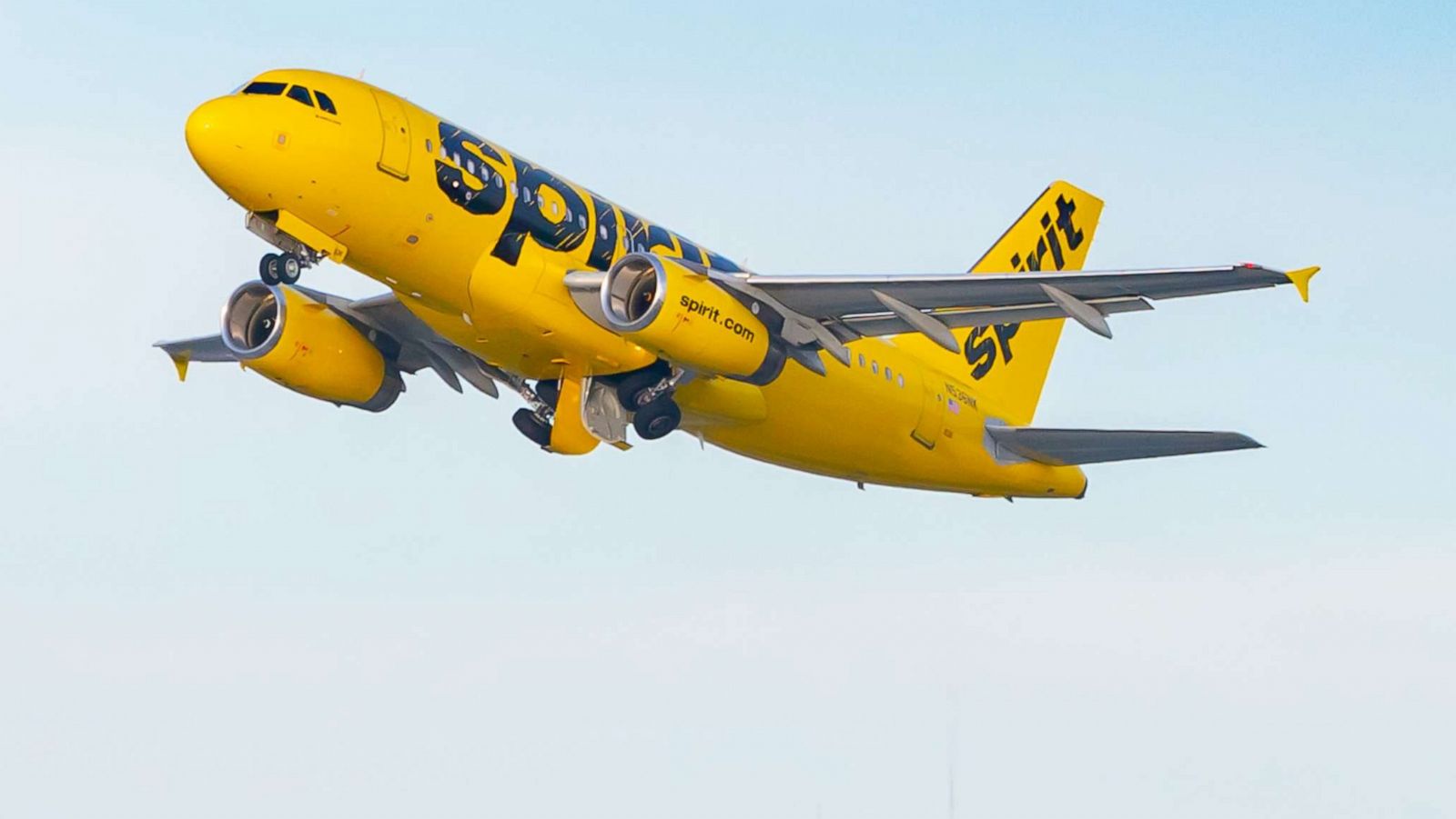 spirit-airlines-cancellation-policy-1-800-998-6716